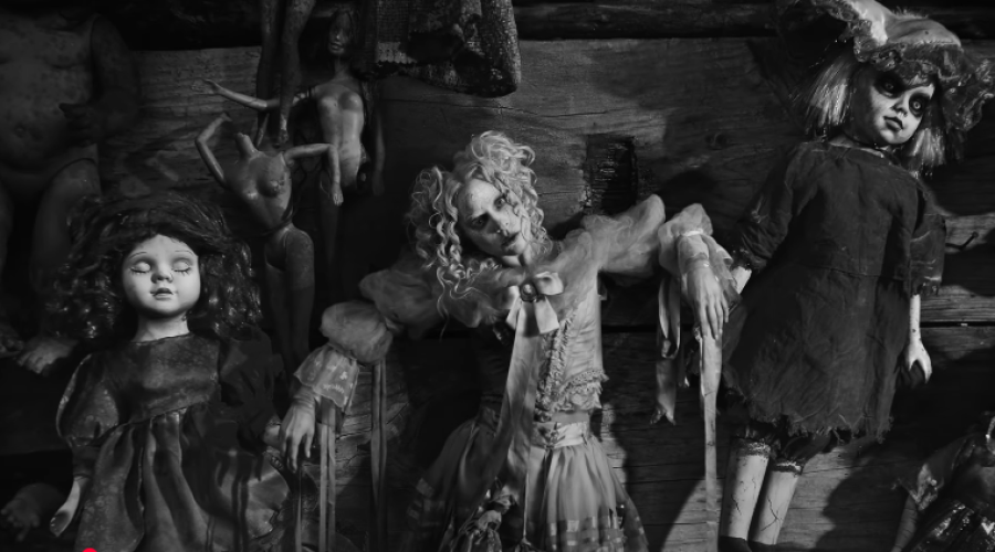 Lady Gaga estrena el vídeo de 'The Dead Dance', filmado en México, a demás es dirigido por Tim Burton