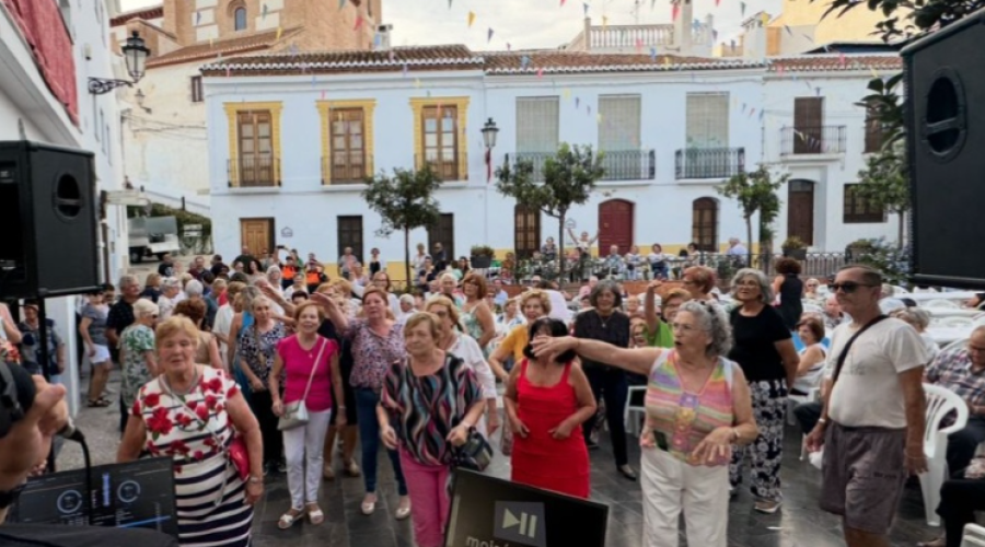 Las Fiestas Patronales de Salobreña se inauguran mañana con la tradicional merienda para mayores
