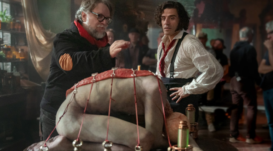 Guillermo del Toro culmina con Netflix un proyecto que le ha llevado 30 años.