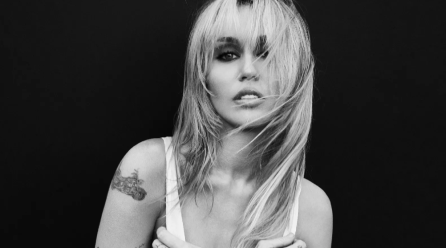&iexcl;"Bass Persuades" es el nuevo disco de Miley!