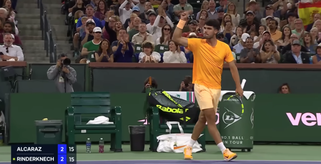 "Soy un camale&oacute;n": La confesi&oacute;n de Alcaraz tras su ag&oacute;nica victoria en Indian Wells.