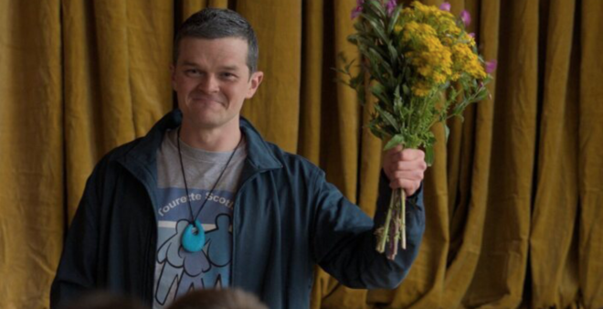 Aramayo se consagra en los BAFTA con su retrato humano del s&iacute;ndrome de Tourette en 'Incontrolable'.