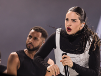 Preocupaci&oacute;n por Rosal&iacute;a tras suspender su concierto en Mil&aacute;n en plena gira estutele.com