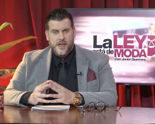 LA LEY ESTA DE MODA presentado y dirigido por Javier Guerrero