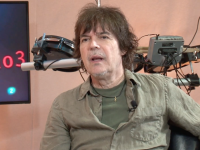 Nacho Campillo en oigo voces estutele.com