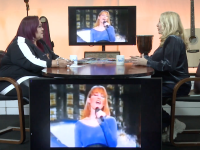 Geraldine Larrosa en Oigo Voces con Edith Salazar estutele.com