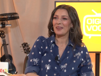 Mara Barros en OIGOMVOCES estutele.com