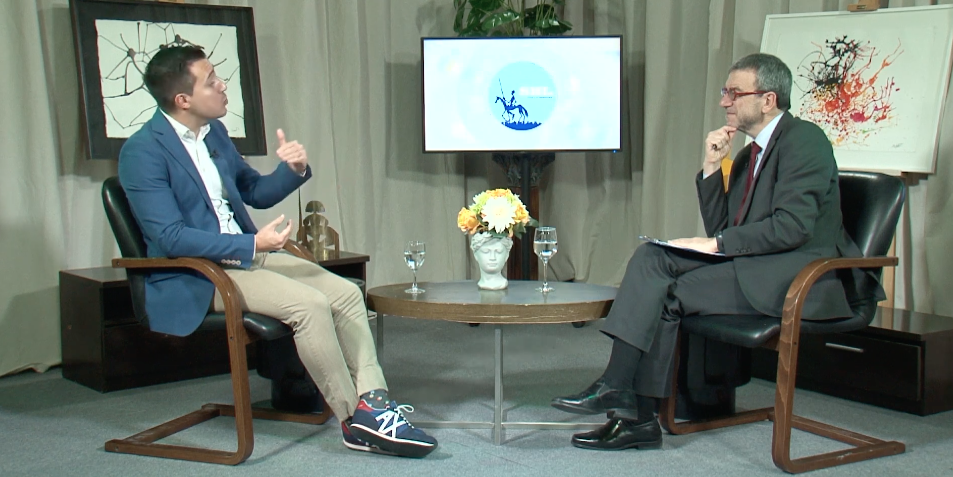 T4, E8, Merce Alonso &  Dr Carlos Parra Rogel , SE BUSCAN LOCOS POR  LA CORDURA con Jose Mac&iacute;as