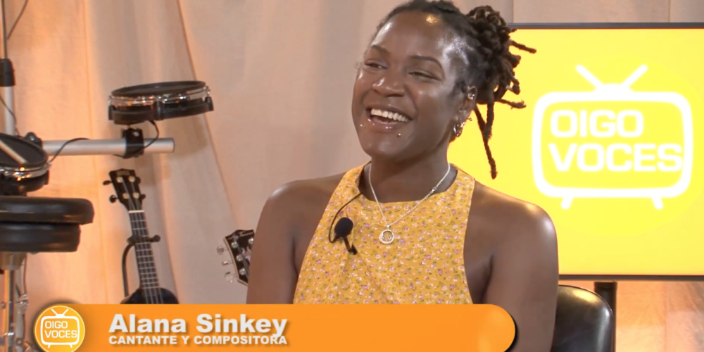E34, ALANA SINKEY en OIGO VOCES con Edith Salazar